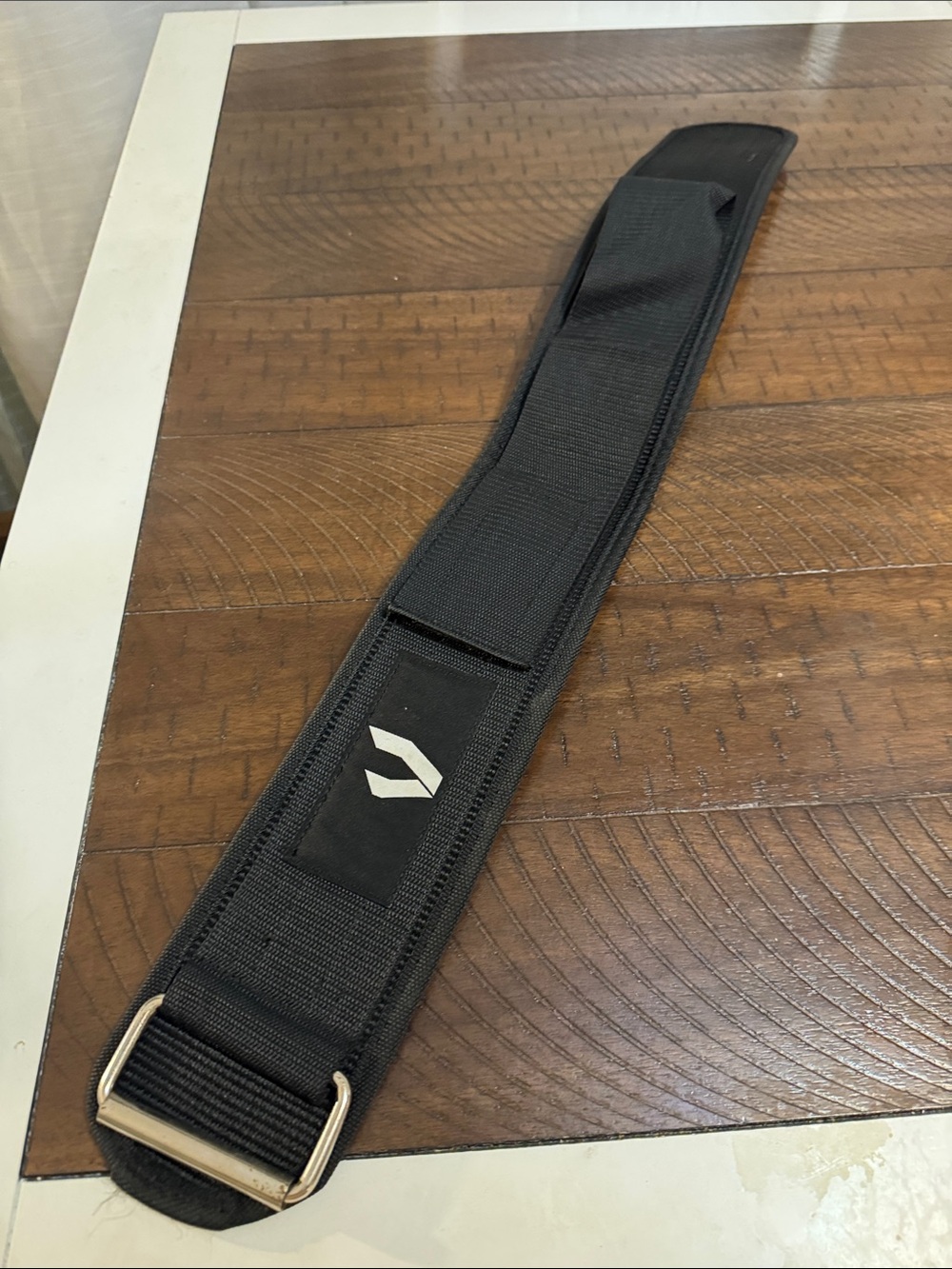 Black Support Belt for Women - V-Logo Elastic Waist Belt